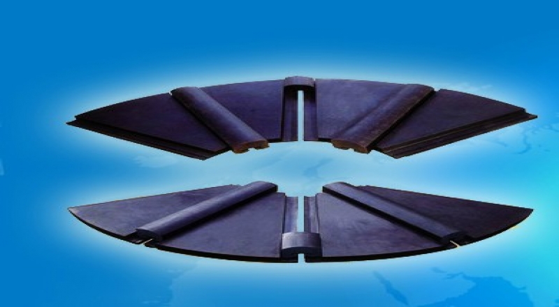 橡膠襯板其產(chǎn)品特性，在各行各業(yè)的使用壽命